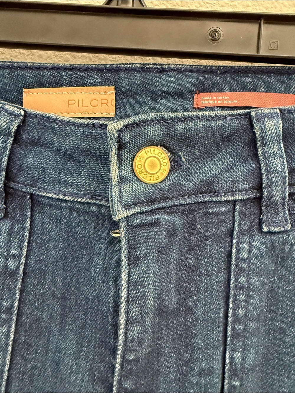 Pilcro Dark Blue Denim Flare Jeans 28 - Picture 3 of 6